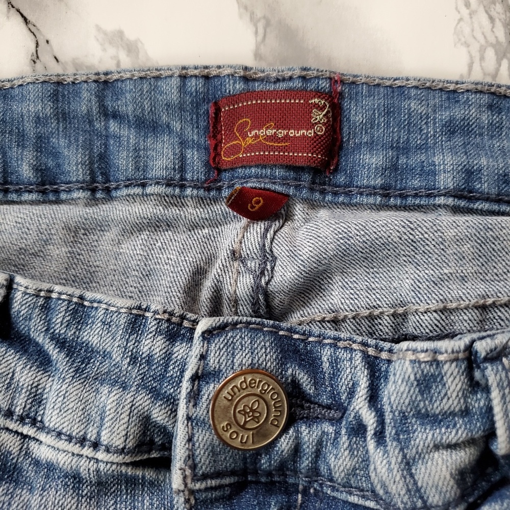Jeans - Picture 4 of 4